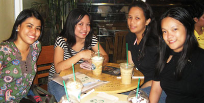 Joni, Moi, Liz and Mae